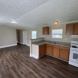 /international/us/136-yellow-pine-lane-ochlocknee-ga-110119992550/