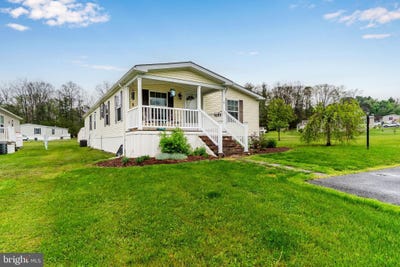 /international/us/66-meadowview-drive-new-bloomfield-pa-110107848666/