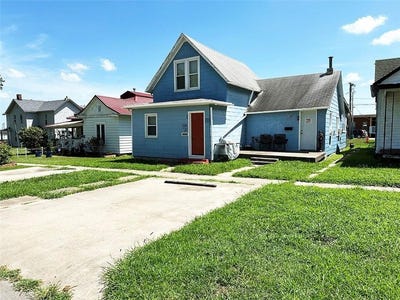 /international/us/124-w-3rd-avenue-garnett-ks-110108746831/
