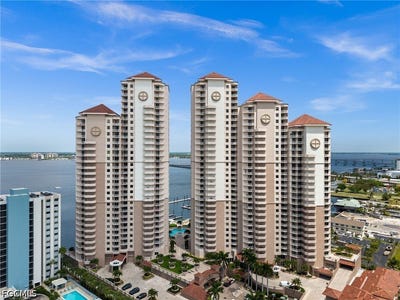 /international/us/2090-w-first-street-fort-myers-fl-110120053233/
