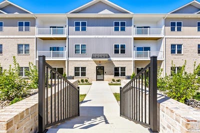 /international/us/420-capstone-drive-lynchburg-va-110107057325/