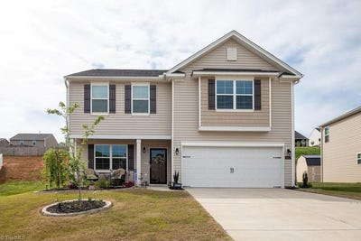 /international/us/6855-bellawood-drive-trinity-nc-110098667099/?lang=pt