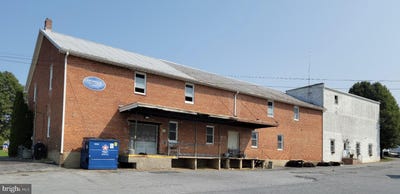/international/us/106-n-church-street-middletown-md-110106976997/