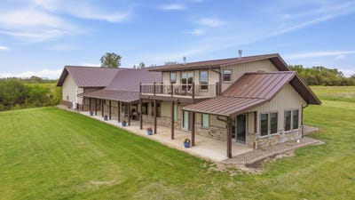 /international/us/22017-lakeview-road-leon-ia-110108174876/