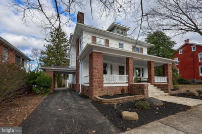 /international/us/323-w-main-street-ephrata-pa-110100675440/