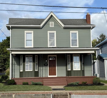 /international/us/314-third-st-shenandoah-va-110119993306/