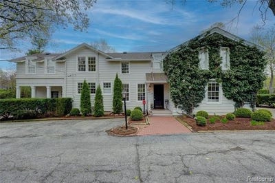 /international/us/146-puritan-avenue-birmingham-mi-110107457452/