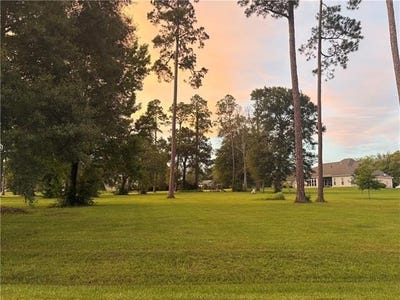/international/us/964-great-southern-drive-lot-227-abita-springs-la-110108987556/
