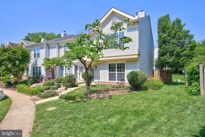 /international/us/6576-medinah-lane-alexandria-va-110108873321/