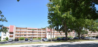 /international/us/1055-country-club-drive-margate-fl-110100778380/