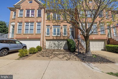 /international/us/1813-dawson-street-vienna-va-110107688971/