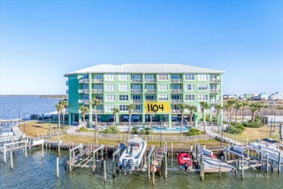 /international/us/2715-state-highway-180-gulf-shores-al-110095911071/