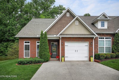 /international/us/331-bowerwood-circle-cookeville-tn-110108296092/