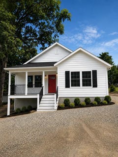 /international/us/367-mary-gray-ln-staunton-va-110108491171/
