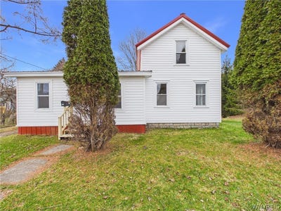 /international/us/119-seneca-street-wellsville-ny-110106928606/