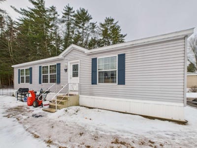 /international/us/67-oriole-avenue-keene-nh-110104871892/