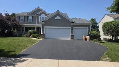 /international/us/159-chapin-way-oswego-il-110108424781/