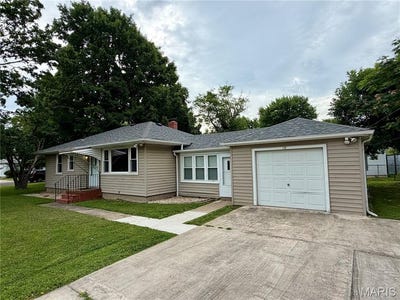/international/us/78-n-circle-drive-east-alton-il-110108682905/