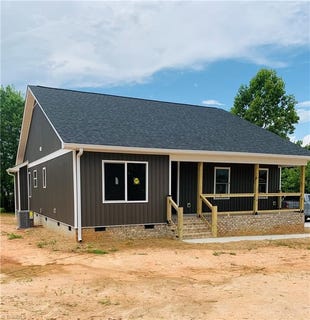 /international/us/107-viewmont-lane-ronda-nc-110101196177/?lang=en
