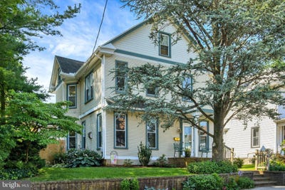 /international/us/414-e-chestnut-street-lebanon-pa-110100748272/