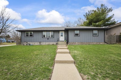 /international/us/3630-terrance-ferry-drive-joliet-il-110106803065/