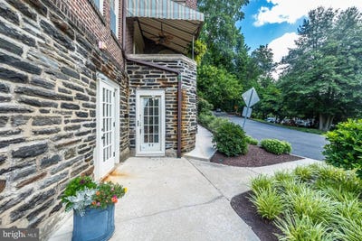 /international/us/212-idris-rd-z-1-merion-station-pa-110100817947/