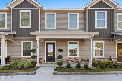 /international/us/595-royal-road-hardeeville-sc-110107233298/