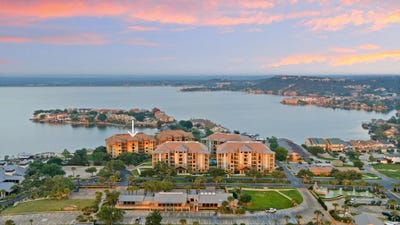 /international/us/98-island-dr-horseshoe-bay-tx-110107651960/
