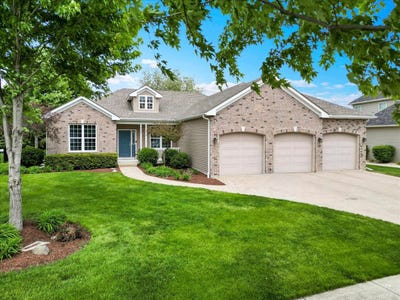 /international/us/1131-clearwater-drive-yorkville-il-110108338302/