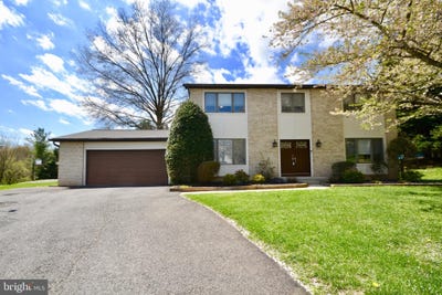 /international/us/3750-spring-lake-lane-owings-mills-md-110107169535/