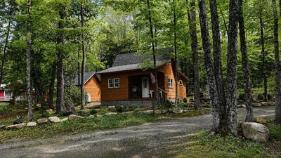 /international/us/27-birch-point-s-morgan-vt-110108496026/
