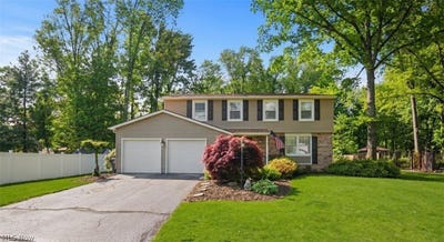 /international/us/9252-briarbrook-drive-ne-howland-oh-110108204497/