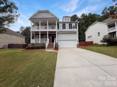 /international/us/330-windy-pine-drive-lake-wylie-sc-110110369222/