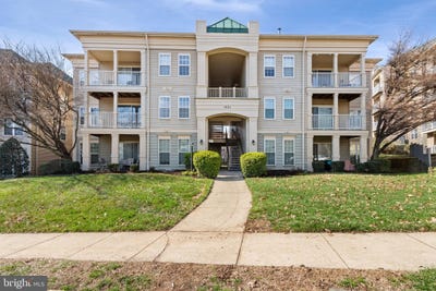 /international/us/1031-gardenview-loop-woodbridge-va-110106564460/