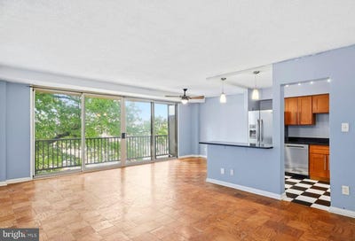/international/us/4410-oglethorpe-street-hyattsville-md-110110381656/