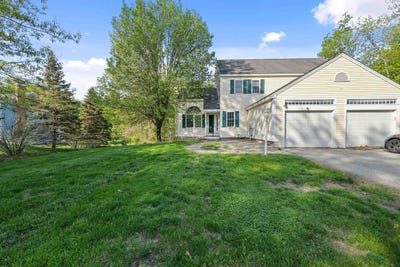 /international/us/210-kent-farm-road-hampstead-nh-110108174647/