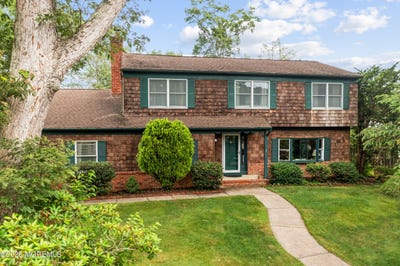 /international/us/204-plover-court-lanoka-harbor-nj-110101215192/