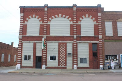 /international/us/107-e-main-st-hartington-ne-110120411812/