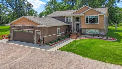 /international/us/8300-263rd-street-saint-joseph-twp-mn-110101125230/?lang=en