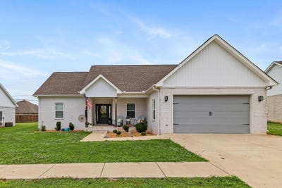 /international/us/312-market-st-muscle-shoals-al-110108794417/