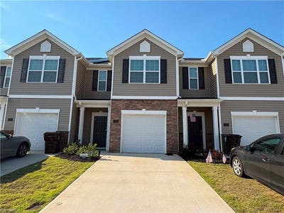 /international/us/5528-avery-drive-trinity-nc-110108639558/