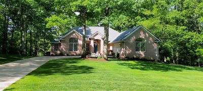 /international/us/409-legends-drive-springville-tn-110107777116/