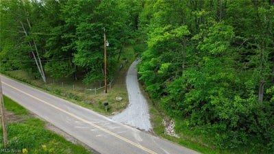 /international/us/5309-cherry-run-rd-strasburg-oh-110108257113/