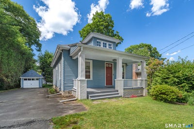 /international/us/68-moorland-avenue-waterbury-ct-110109052525/