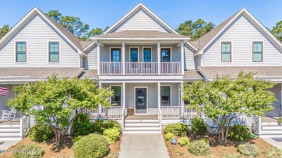 /international/us/80-station-avenue-southern-pines-nc-110108098155/