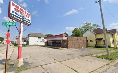 /international/us/637-w-main-street-springfield-oh-110108999379/