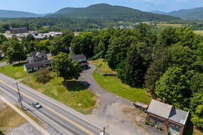 /international/us/1053-wicker-street-ticonderoga-ny-110100593321/?lang=zh-tw