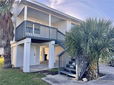 /international/us/328-sea-isle-drive-port-aransas-tx-110105320112/