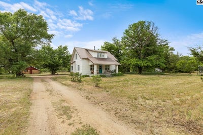 /international/us/18209-s-hodge-rd-arlington-ks-110108078514/