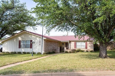 /international/us/2410-sha-lane-street-breckenridge-tx-110098898680/
